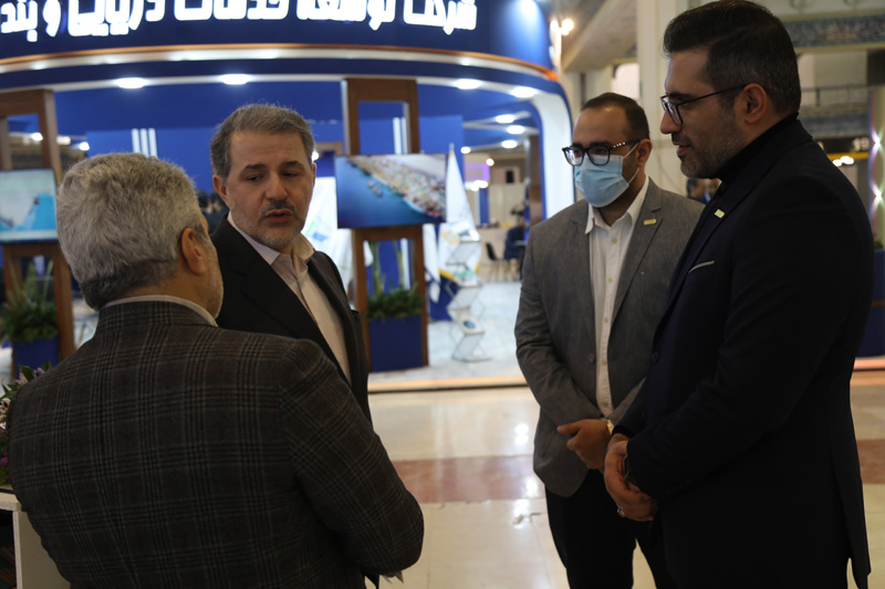 بازدید جناب آقای محمد اسلامی، معاون سازمان بنادر و دریا نوردی از غرفه هیمکو